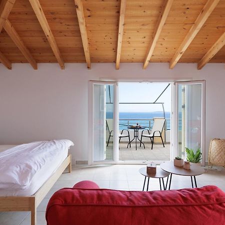 The Island Life Apartments By Konnect, Ipsos Beach Екстер'єр фото